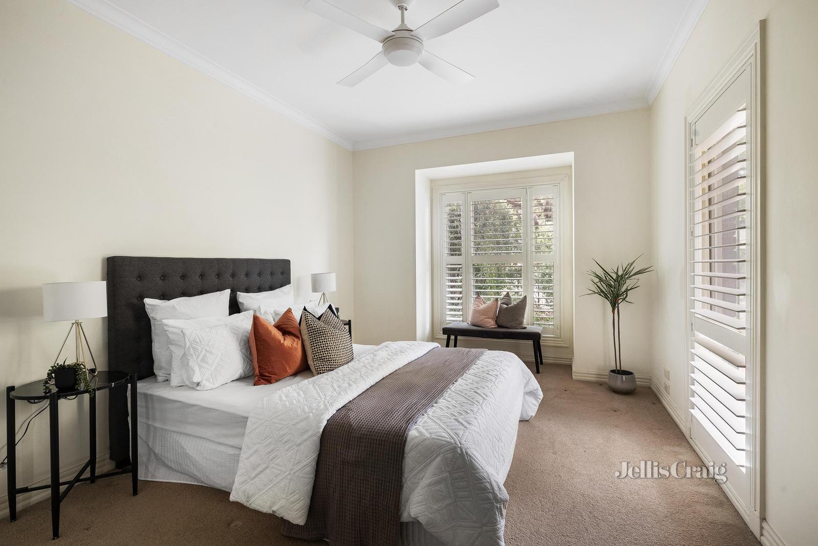 2/27 Lahona Avenue, Bentleigh East image 7