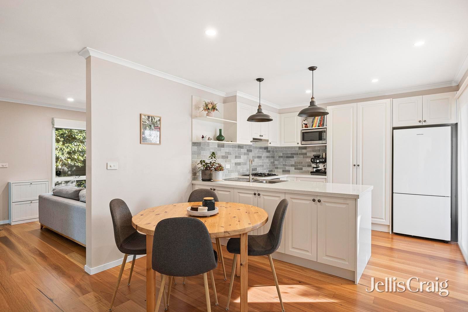 2/27 Lois Street, Ringwood&nbsp;East image 3