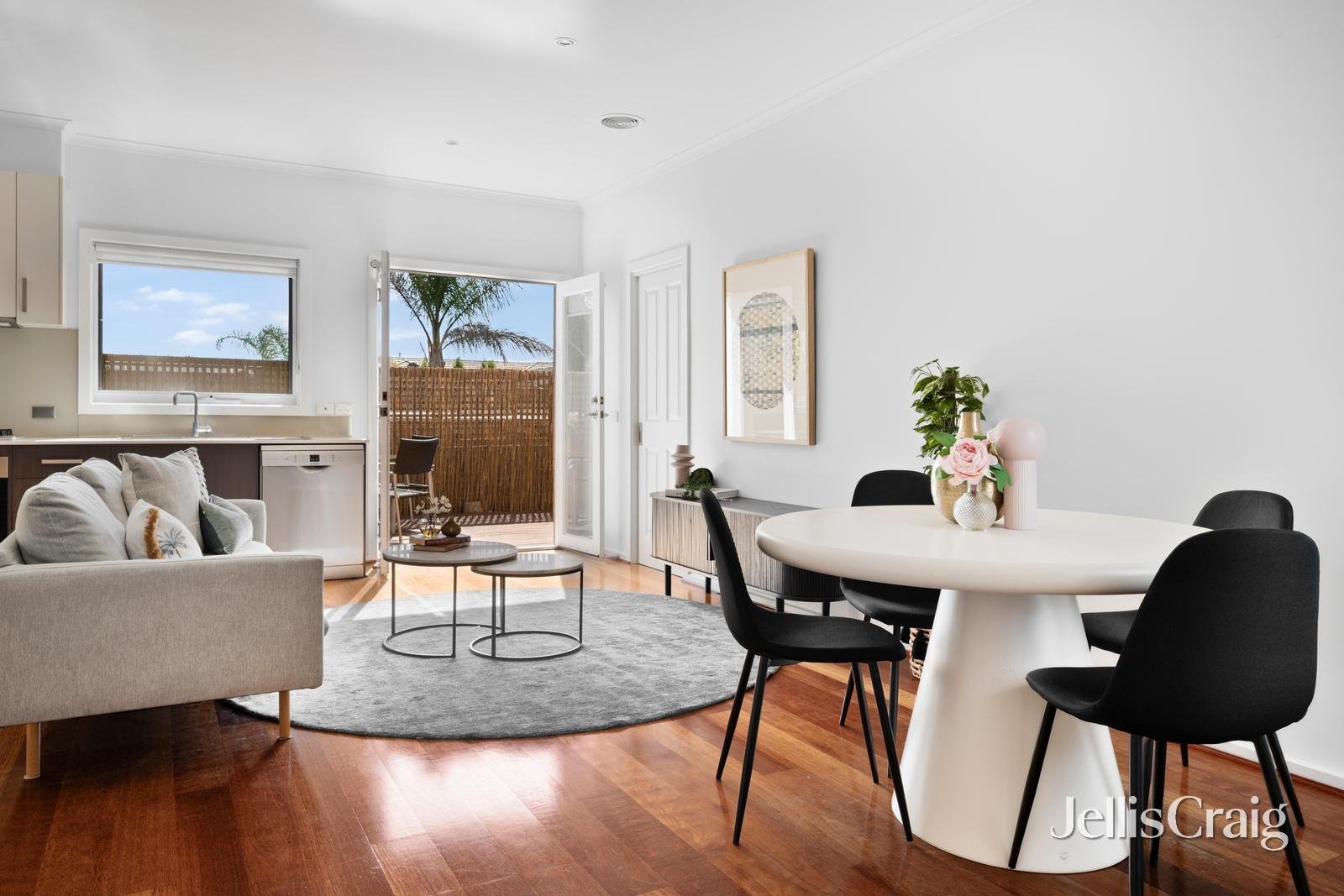 2/27 Normdale Road, Bentleigh&nbsp;East image 3