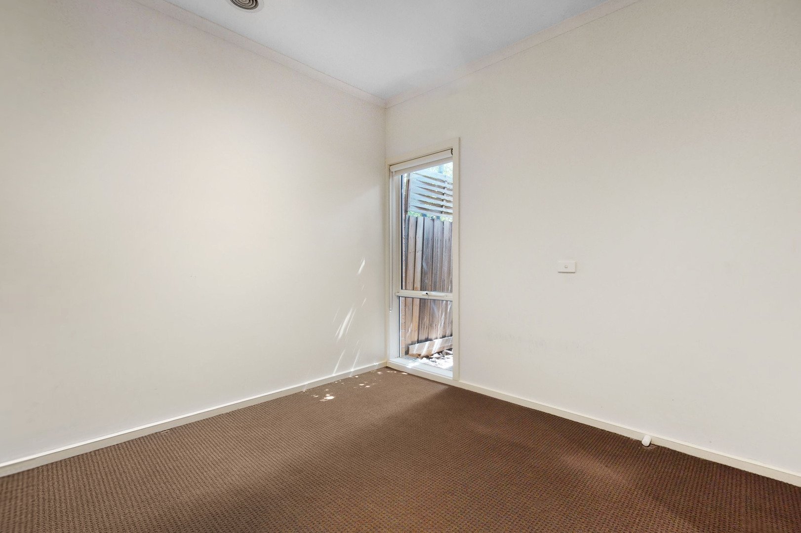 2/27 Normdale Road, Bentleigh East image 8