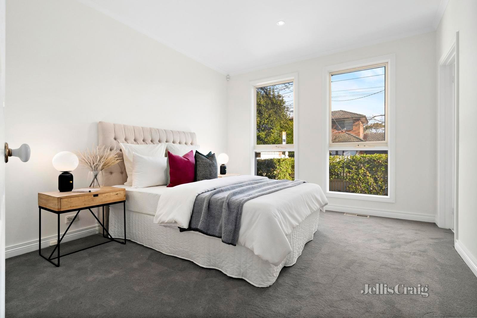 227 Prospect Hill Road, Surrey Hills image 11