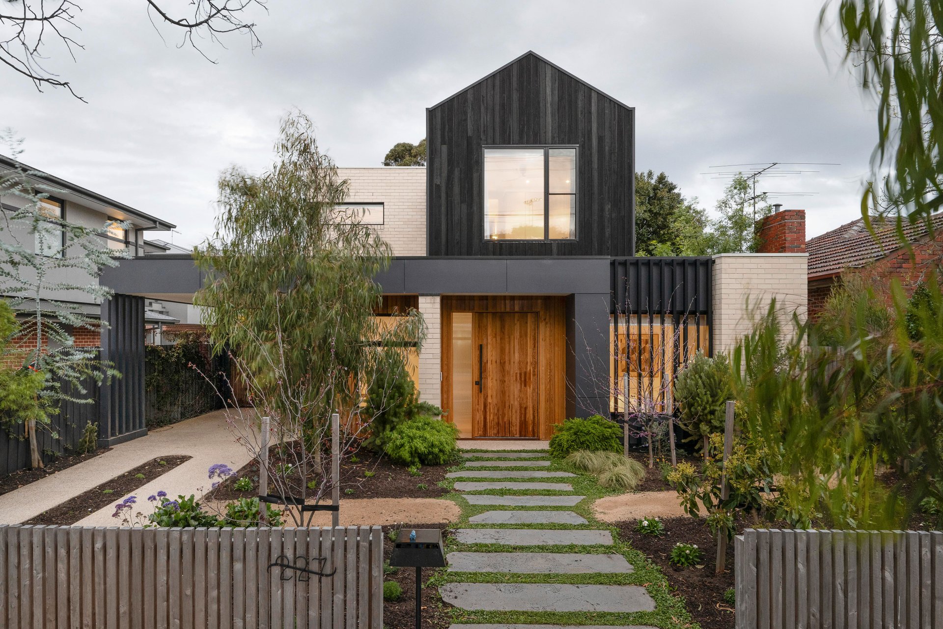 227 Rathmines Street, Fairfield image 1