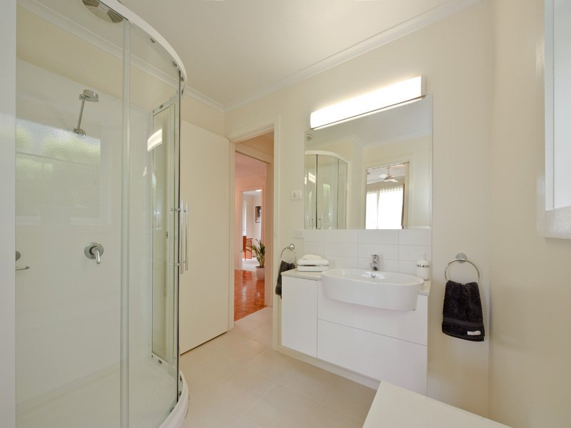 227 Station Street, Box Hill South image 6