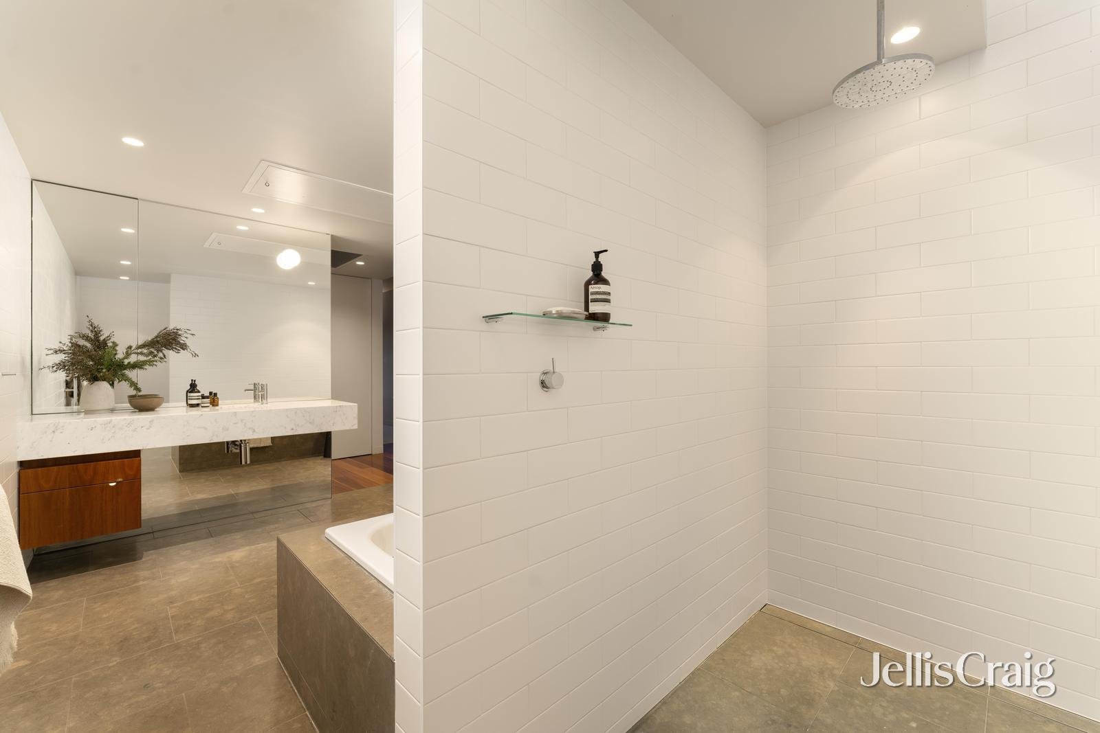 227 Wendouree Parade, Lake Wendouree image 31