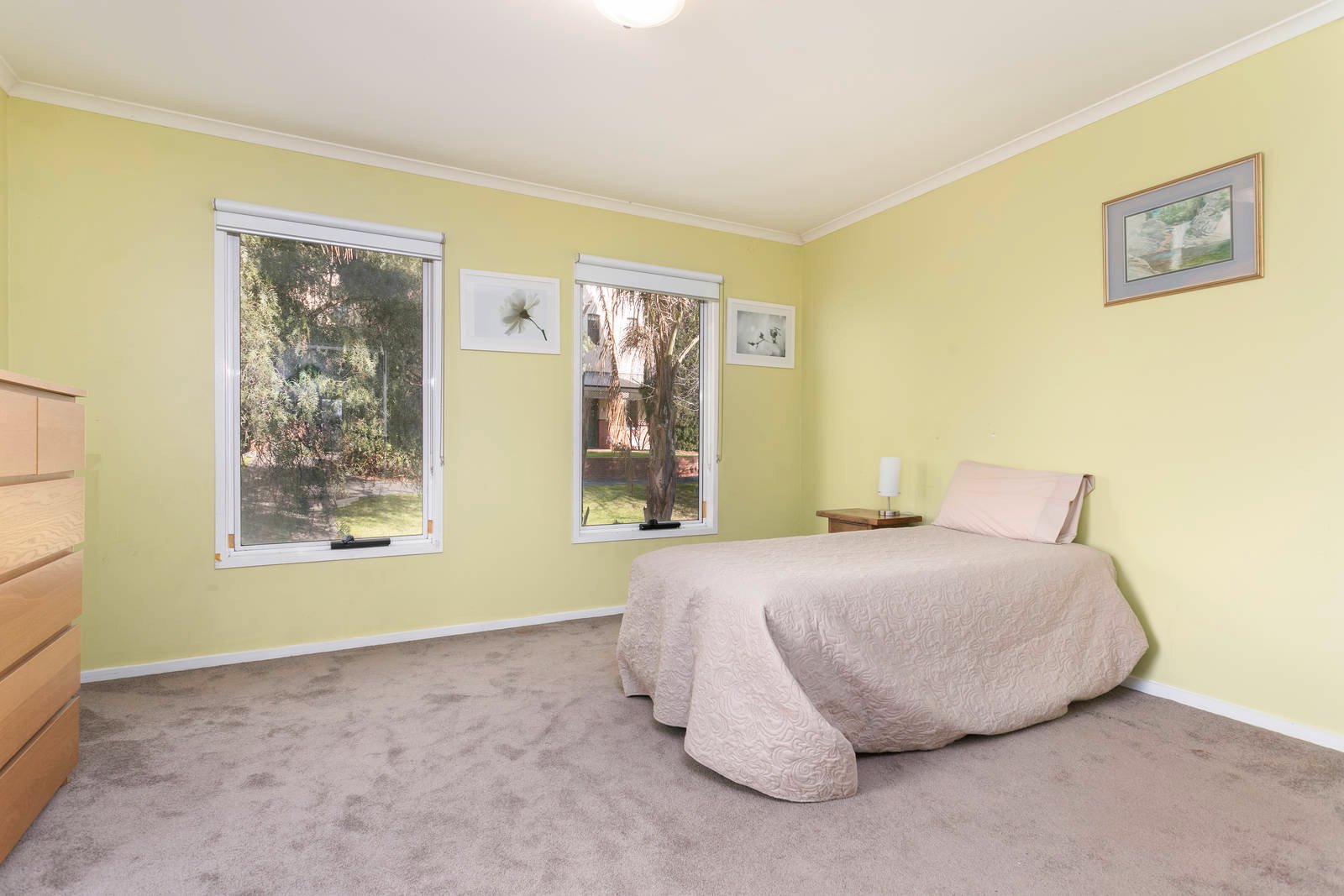 Property Gallery Thumbnail 6