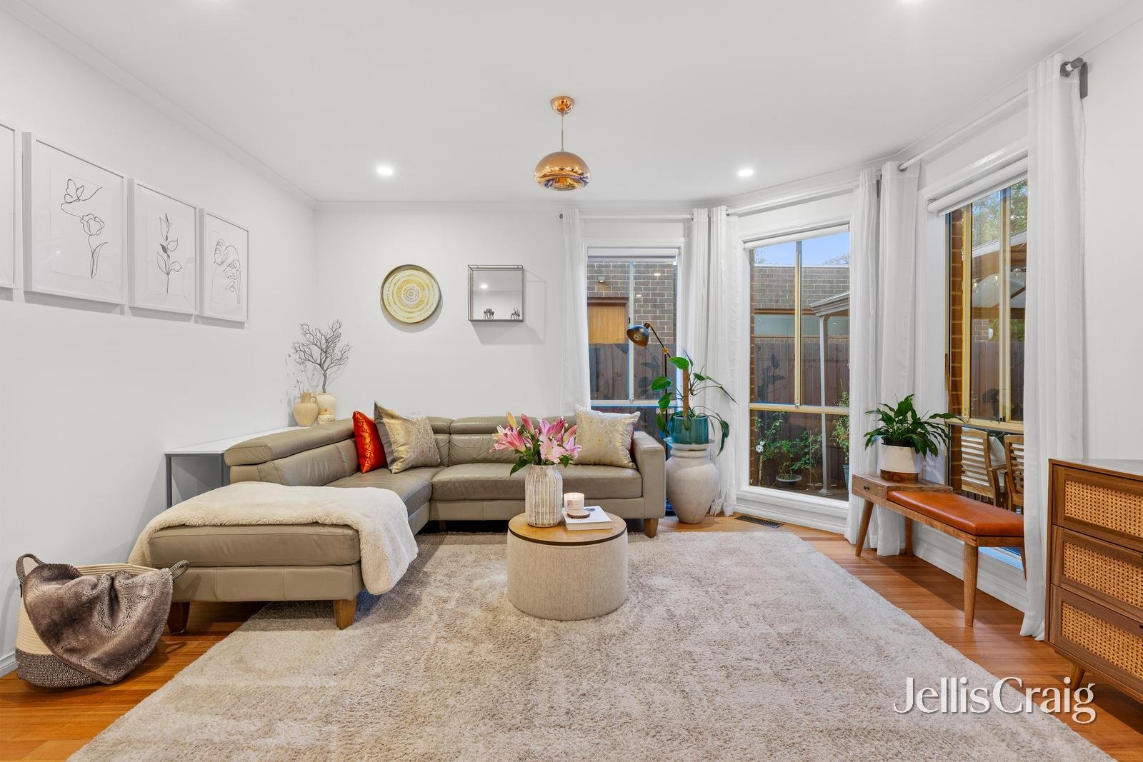 2/271 Springvale Road, Nunawading image 2