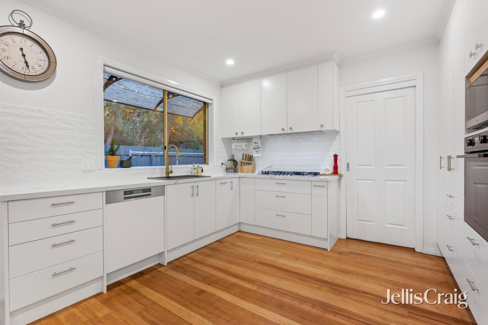 2/271 Springvale Road, Nunawading image 4