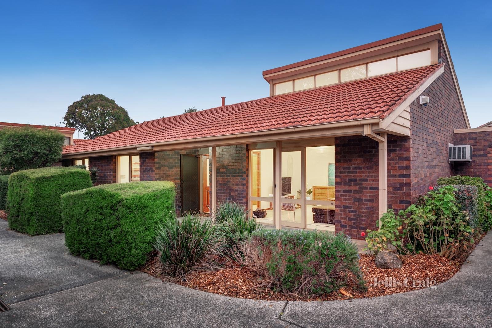 2/275 Springvale Road, Nunawading image 2