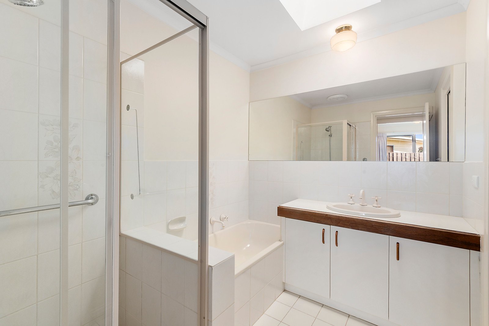 Property Gallery Thumbnail 5