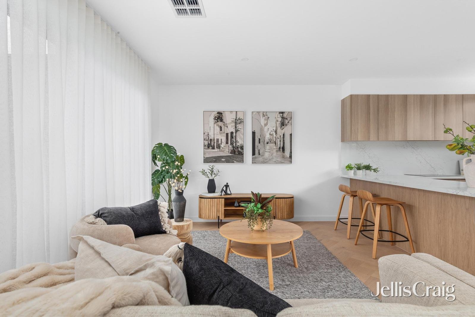 2/278 Nell Street West, Watsonia image 4