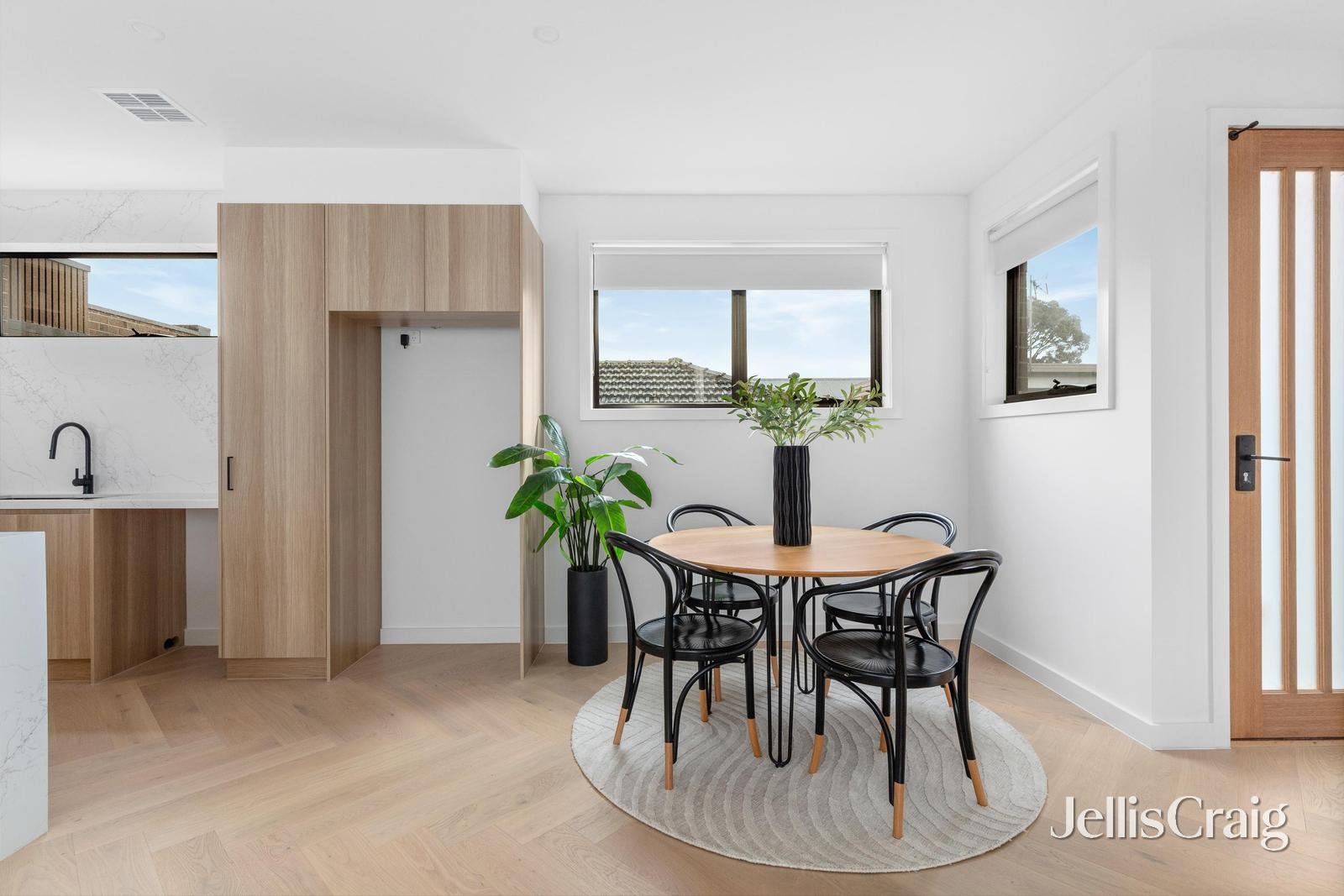 2/278 Nell Street West, Watsonia image 5