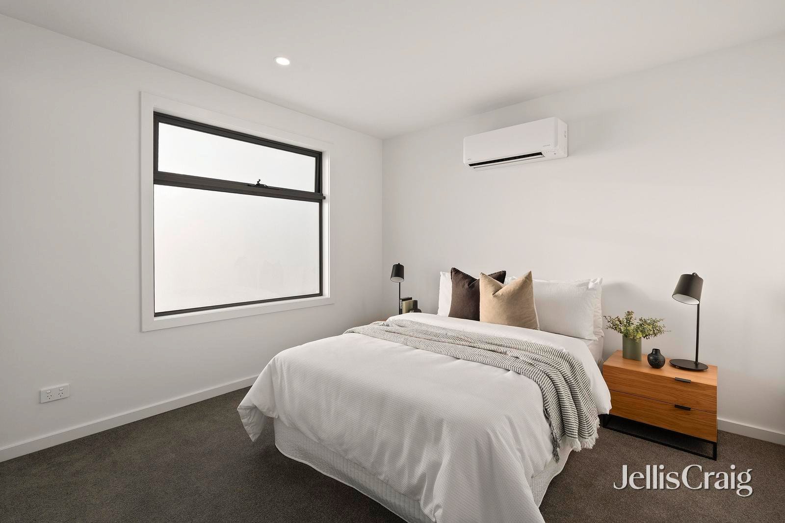 2/28-30 Ross Road, Croydon image 5