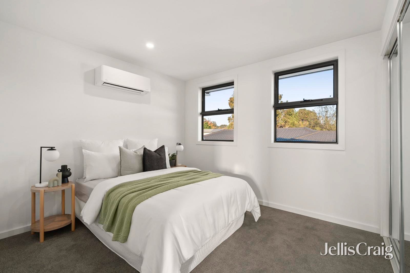 2/28-30 Ross Road, Croydon image 9