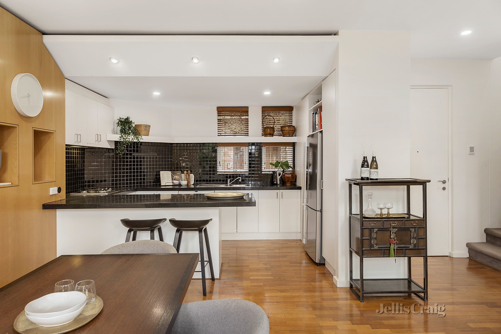 2/28 Abinger Street, Richmond image 7