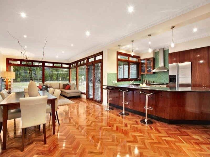 228 Doncaster Road, Balwyn North image 5