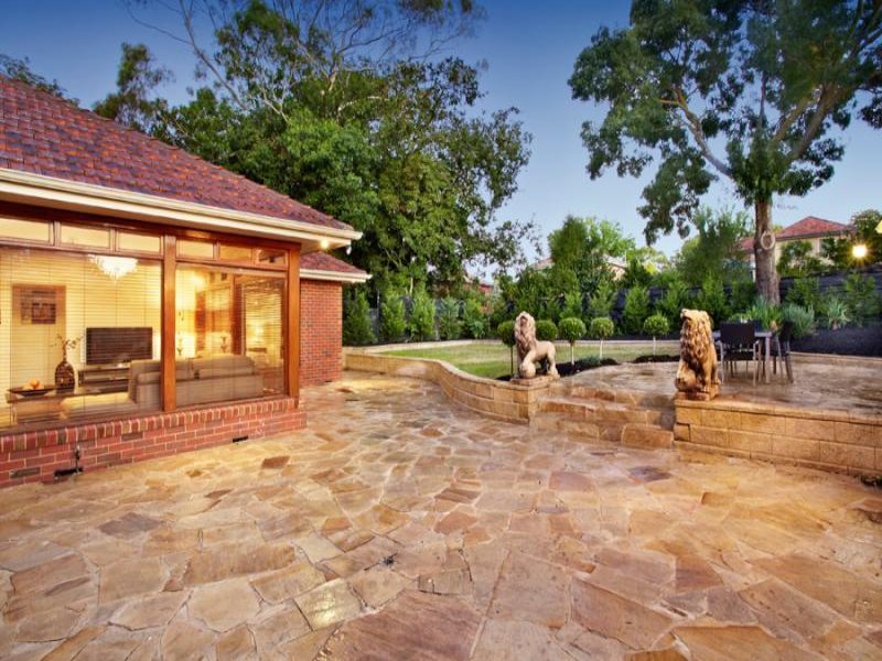 228 Doncaster Road, Balwyn North image 8