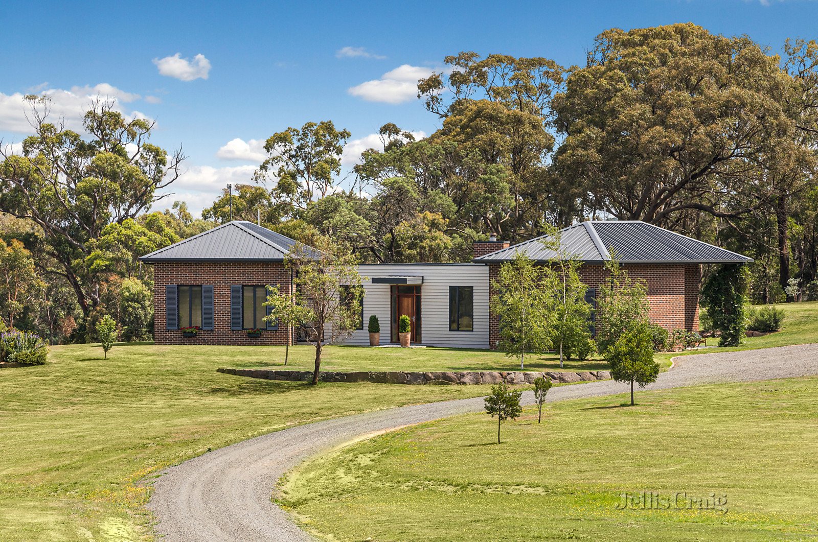 228 Falloons Road, Woodend image 16