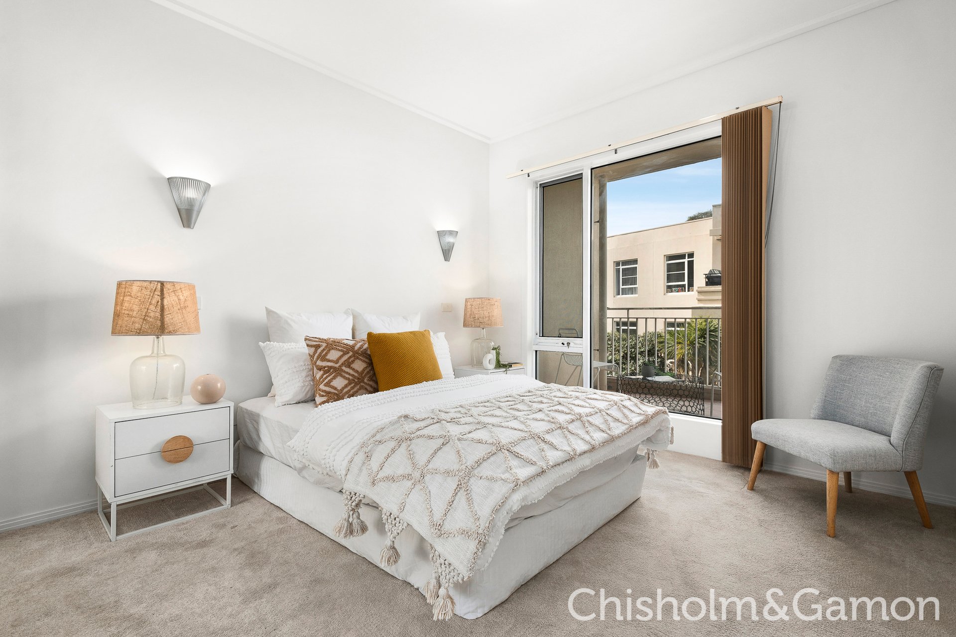 22/8 Graham Street, Port Melbourne image 5