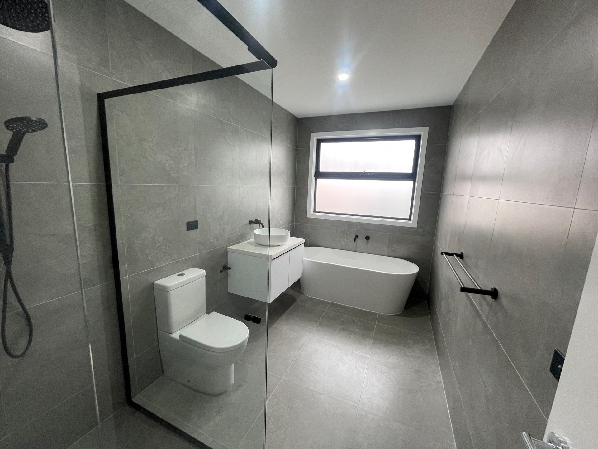 2/28 Haldane Road, Niddrie image 8