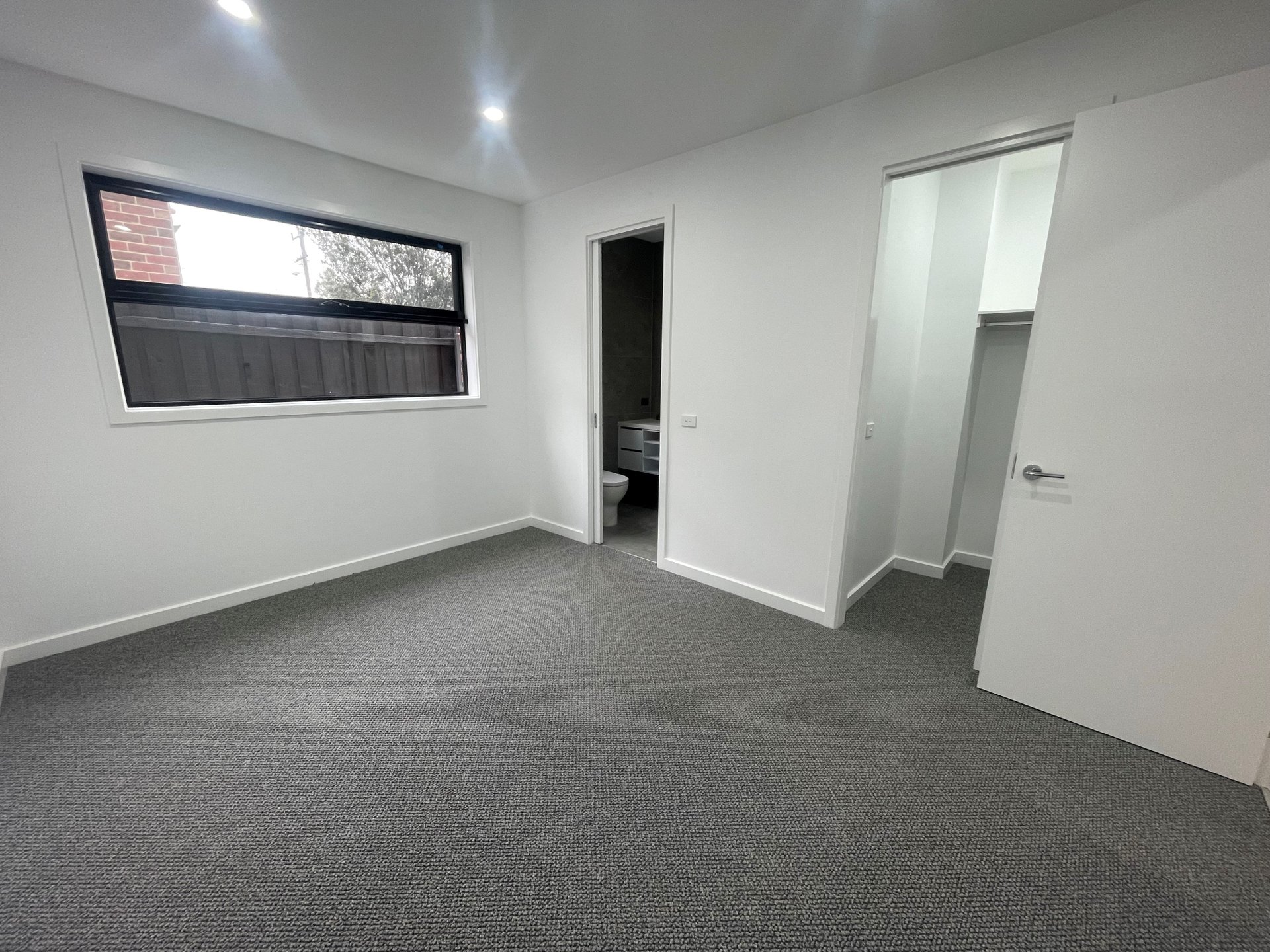2/28 Haldane Road, Niddrie image 5