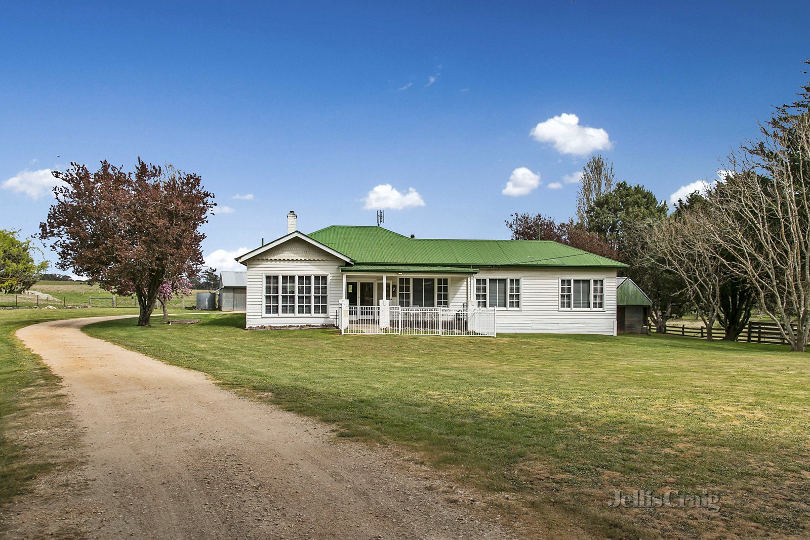 228 McPhersons Lane, Kyneton image 3