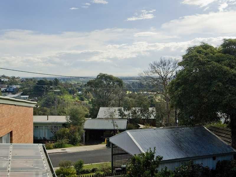 228 Noble Street, Newtown image 18