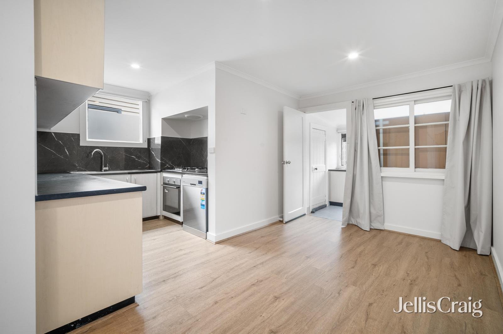 228 Raglan Street South, Ballarat&nbsp;Central image 3