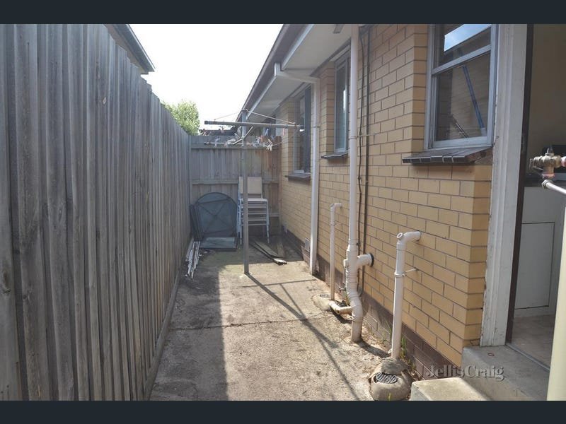 2/28 Smith Street, Brunswick West image 6