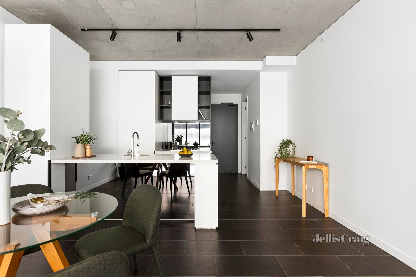 2/28 Stanley Street, Collingwood image 2