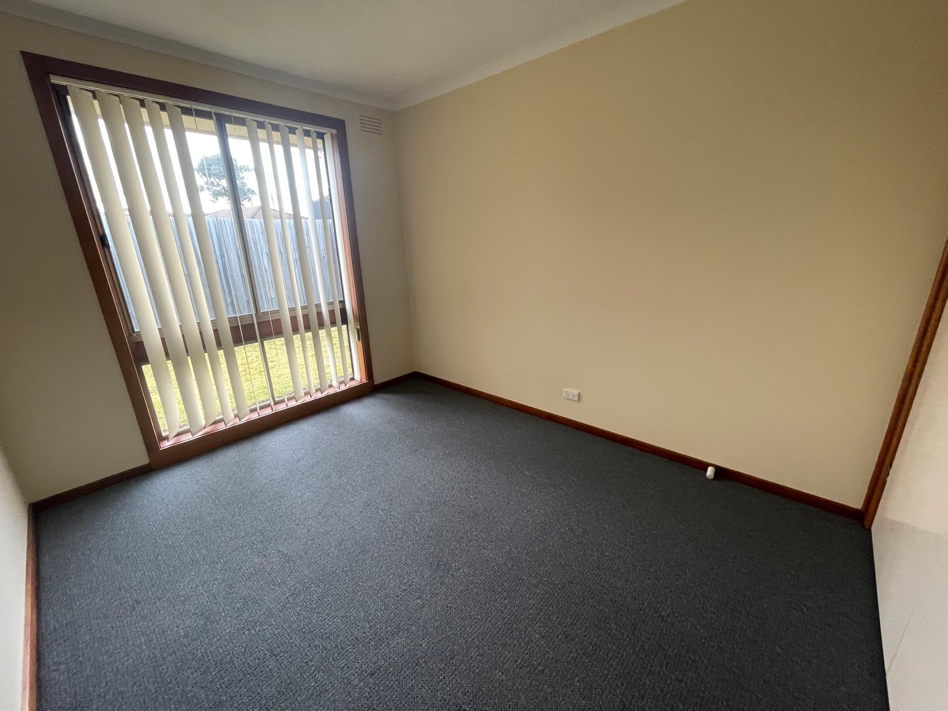 2/28 Ware Street, Lara image 6