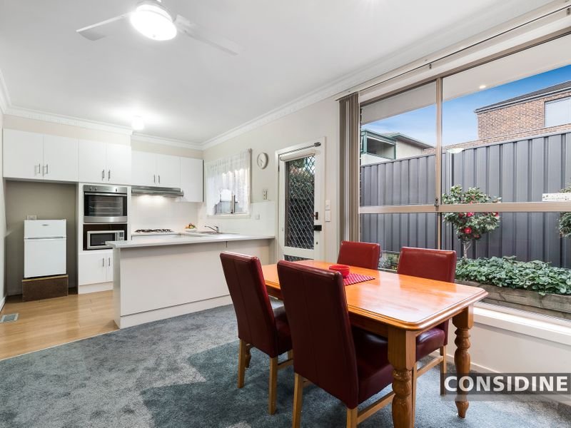 2/28 Williamson Avenue, Strathmore image 3
