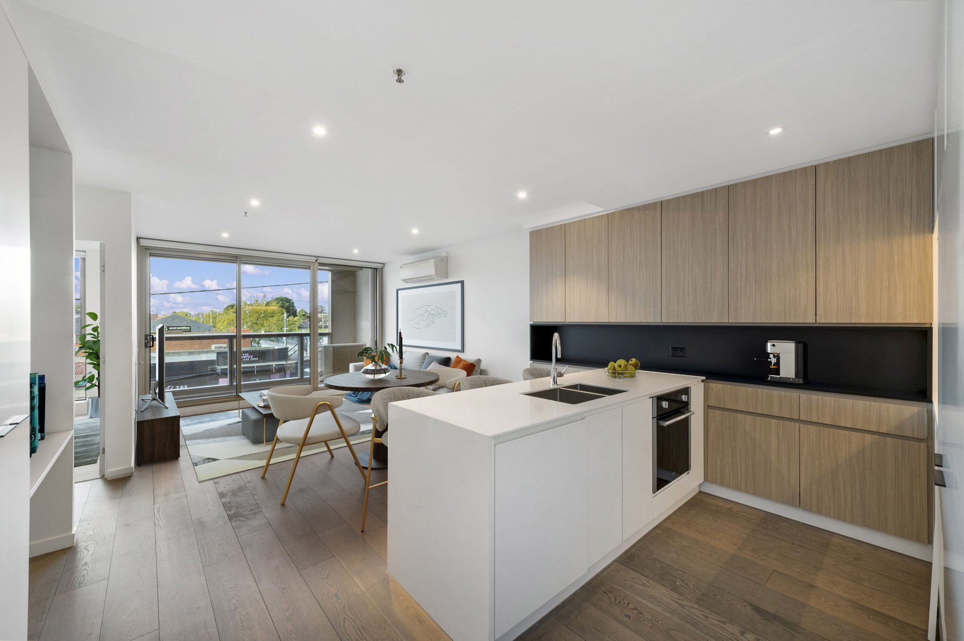 228/1 Ascot Vale Road, Flemington image 3