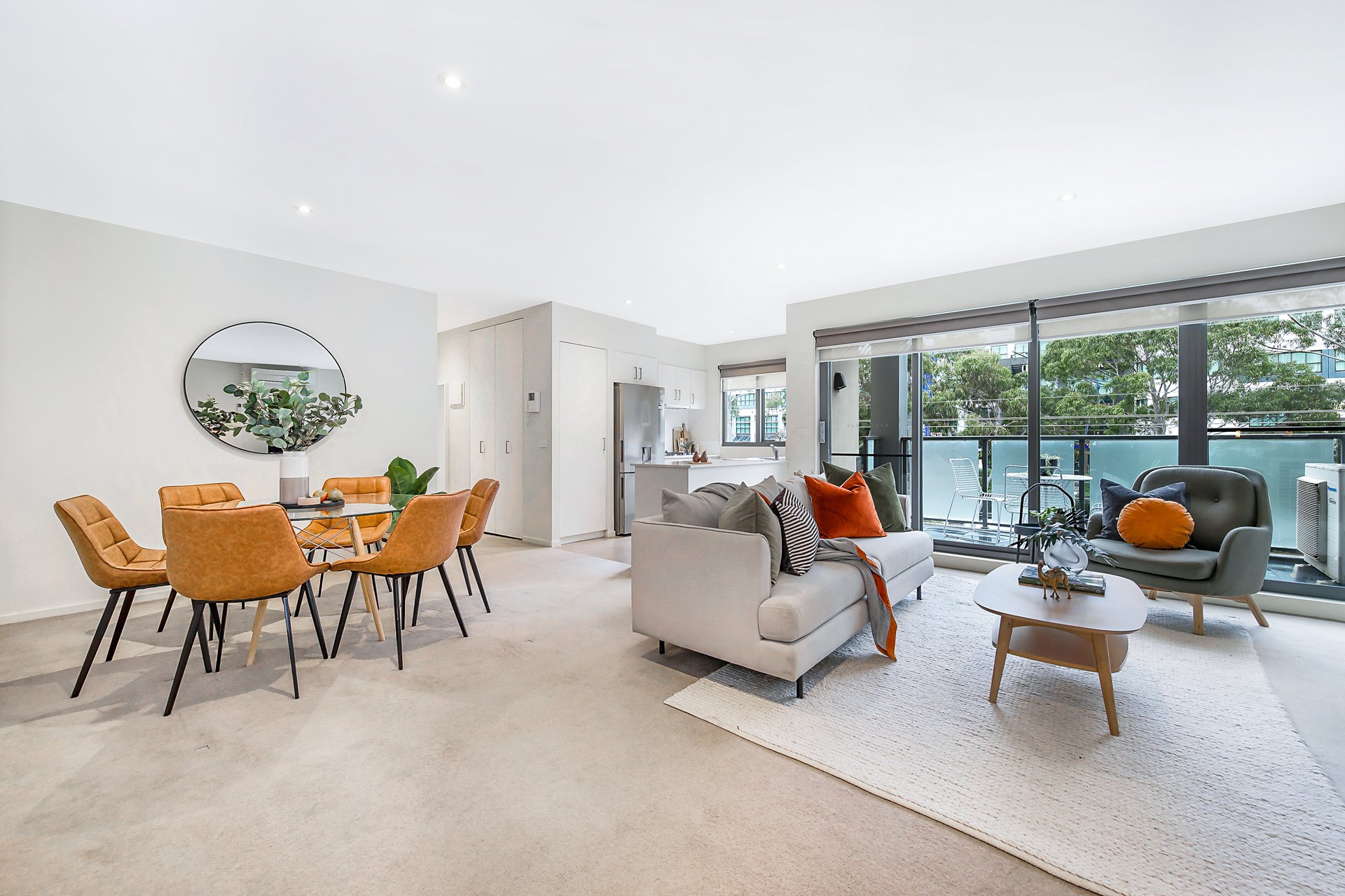 228/270 Springvale Road, Glen Waverley image 4