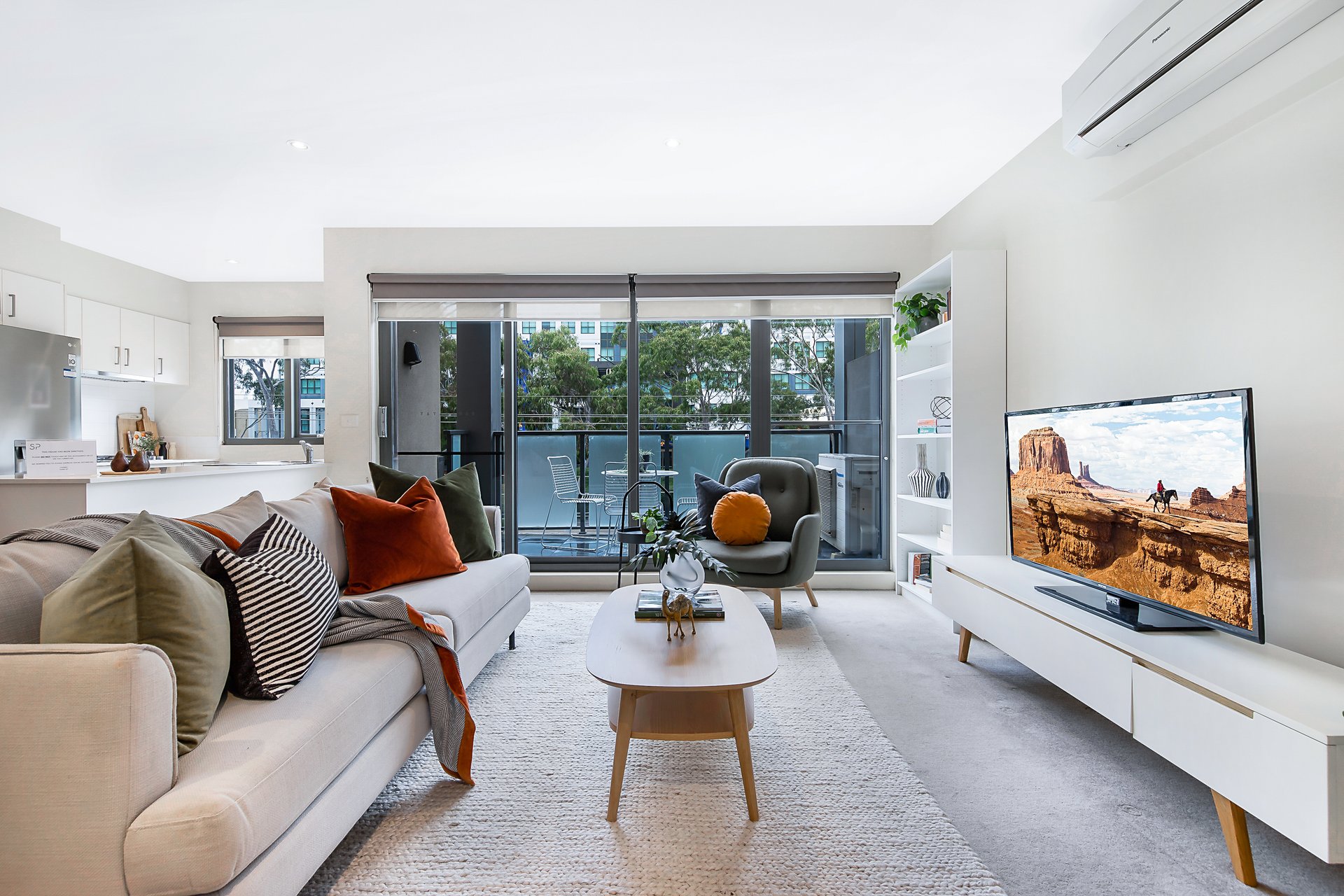 228/270 Springvale Road, Glen Waverley image 5