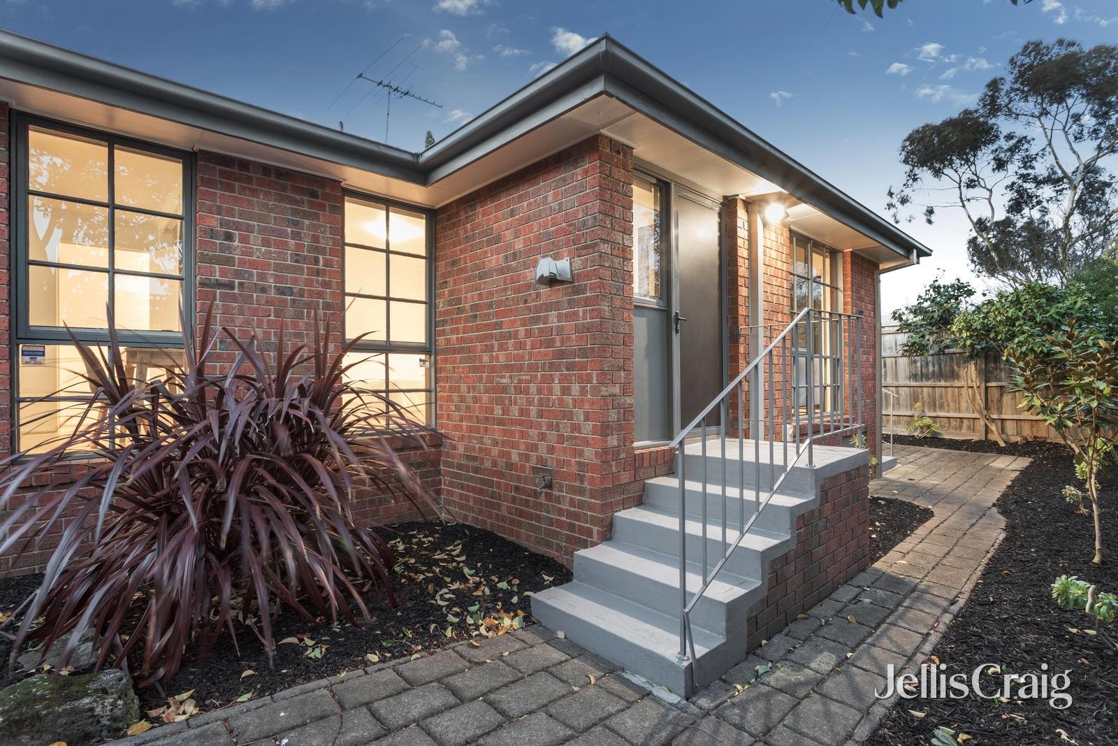 2/284 Mont Albert Road, Surrey Hills image 8
