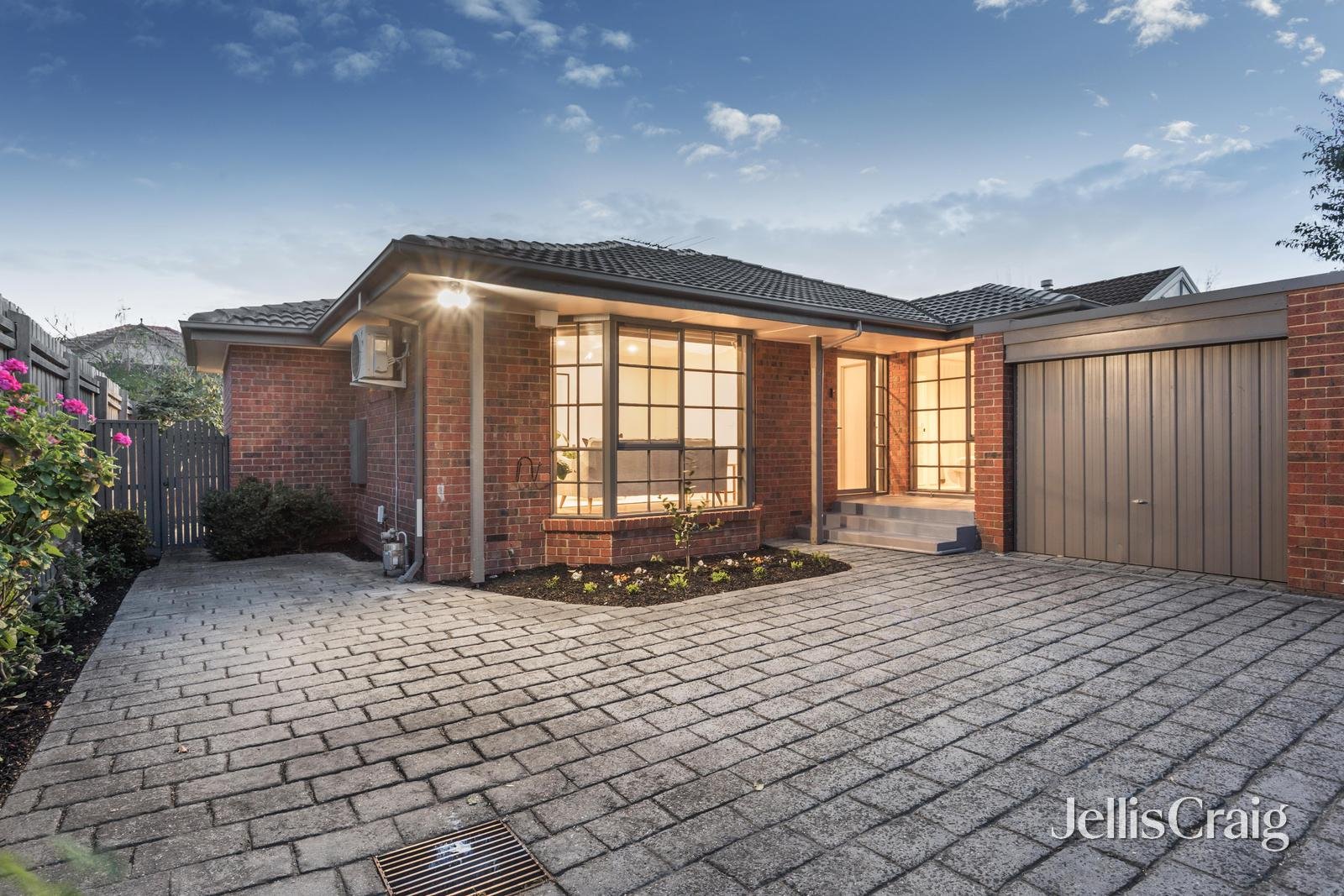 2/284 Mont Albert Road, Surrey Hills image 18