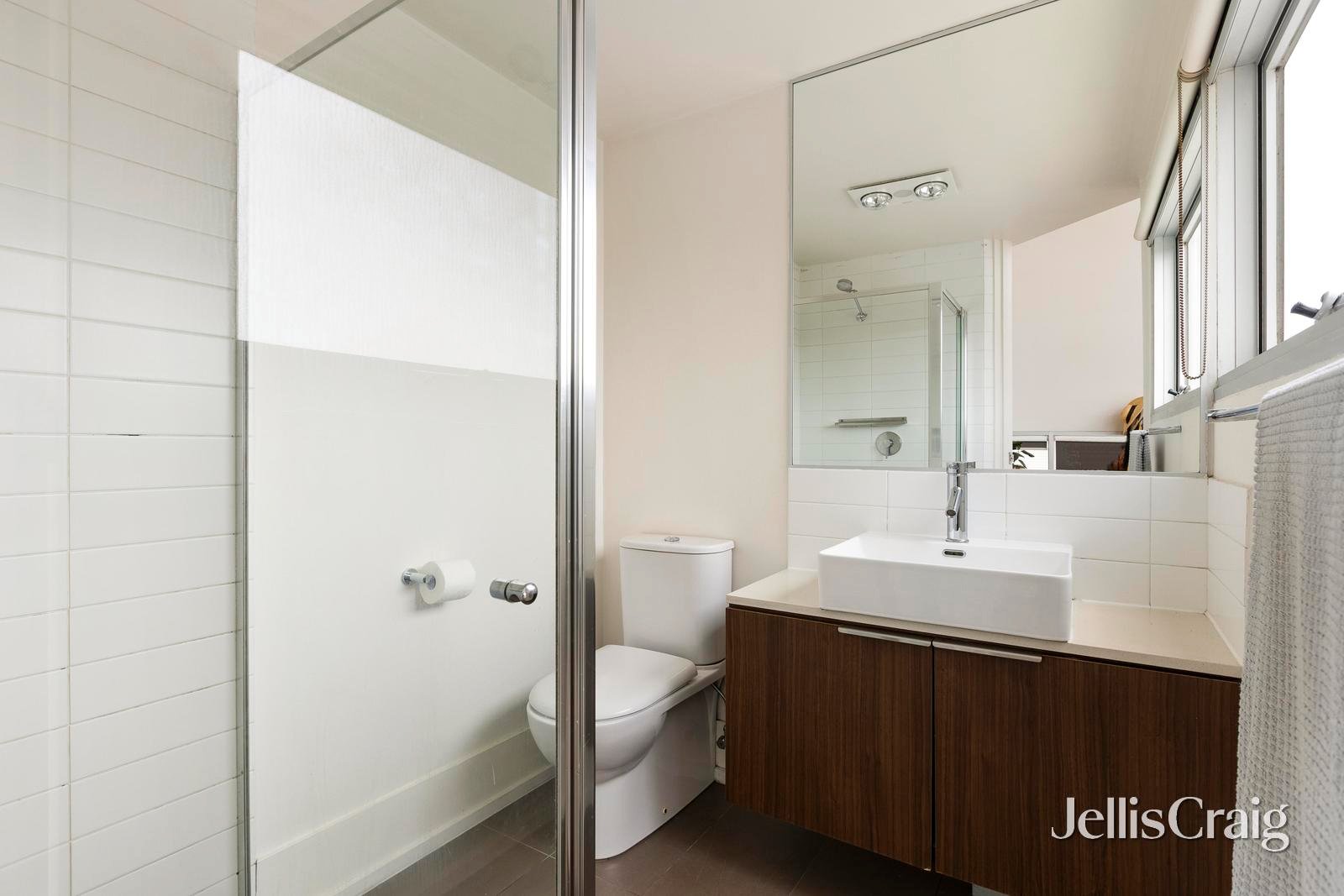 2/286 High Street, Northcote image 5