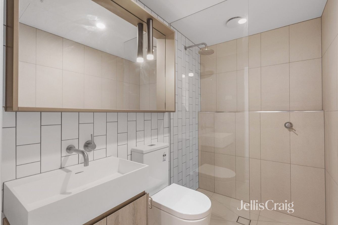 228/8 Lygon Street, Brunswick&nbsp;East image 8