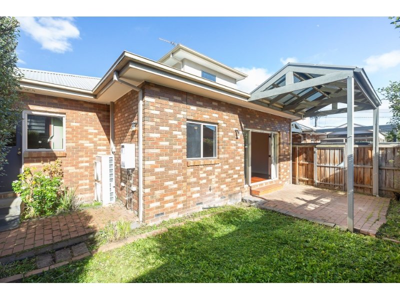 2/29-31 Gillies Street, Mitcham image 6