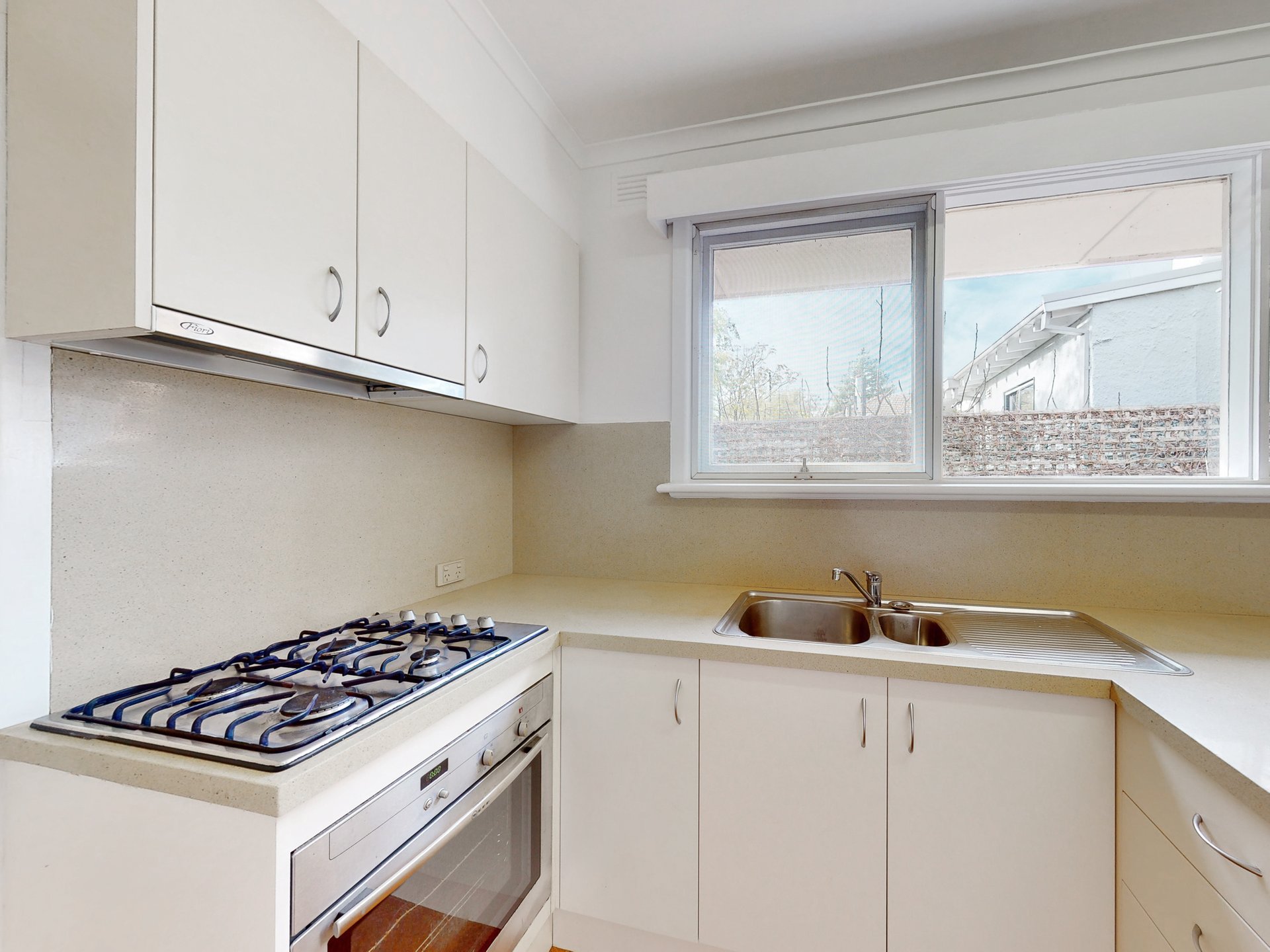 2/29 Allambee Avenue, Camberwell image 4