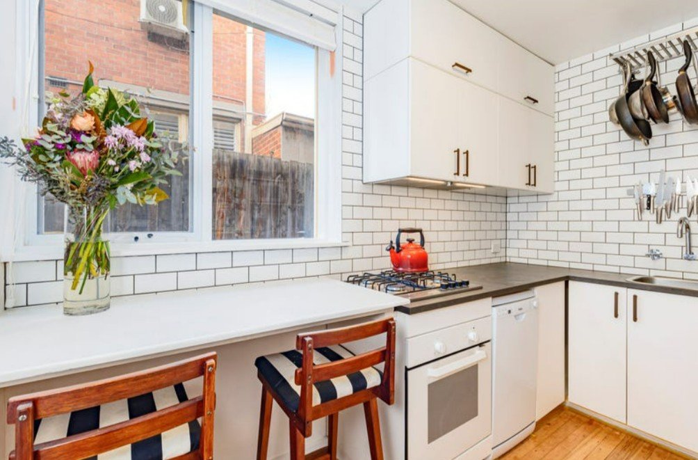 2/29 Alma Grove, St Kilda image 5