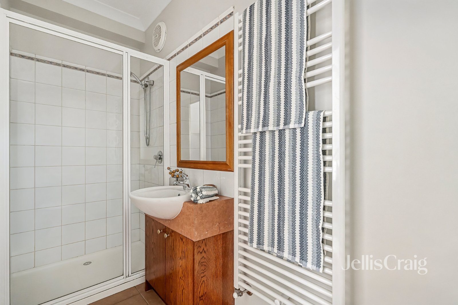 2/29 Cherry Tree Road, Hurstbridge image 11