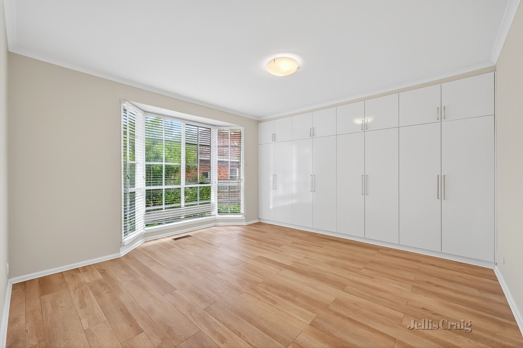 2/29 Hammond Street, Thornbury image 5