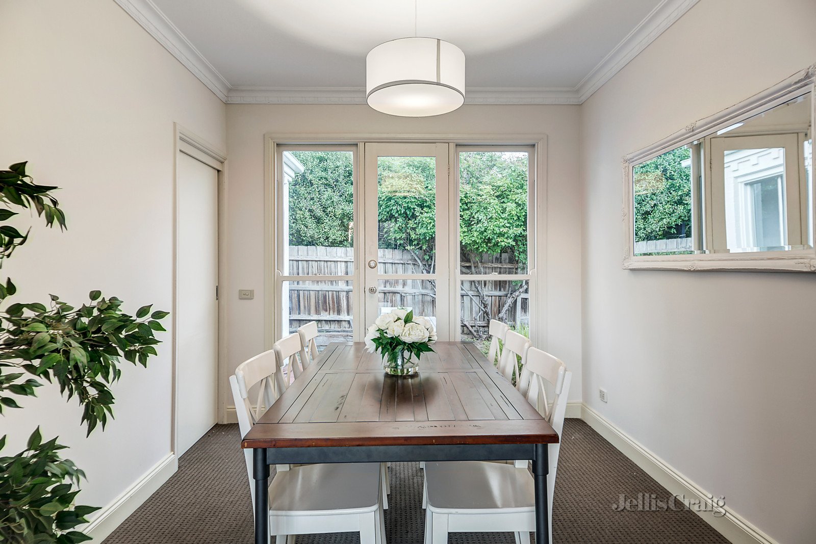 2/29 Hazel Street, Camberwell image 3