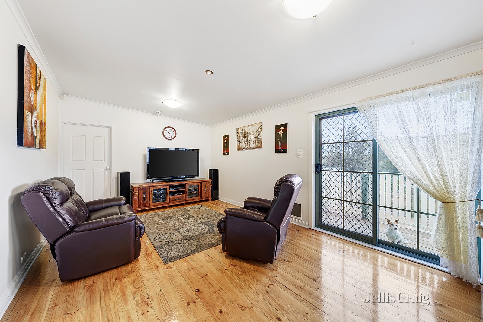 229 Highbury Road, Burwood image 3