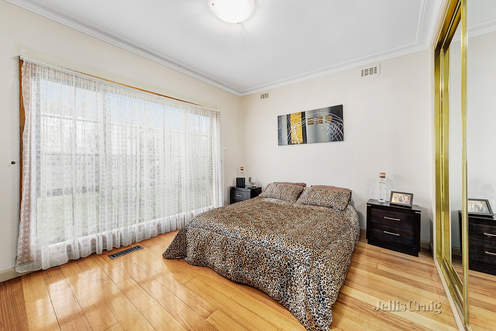 229 Highbury Road, Burwood image 4