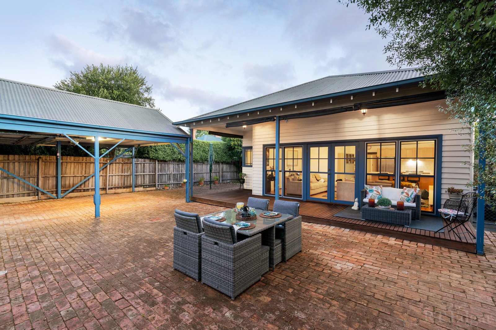 Property Gallery Thumbnail 8