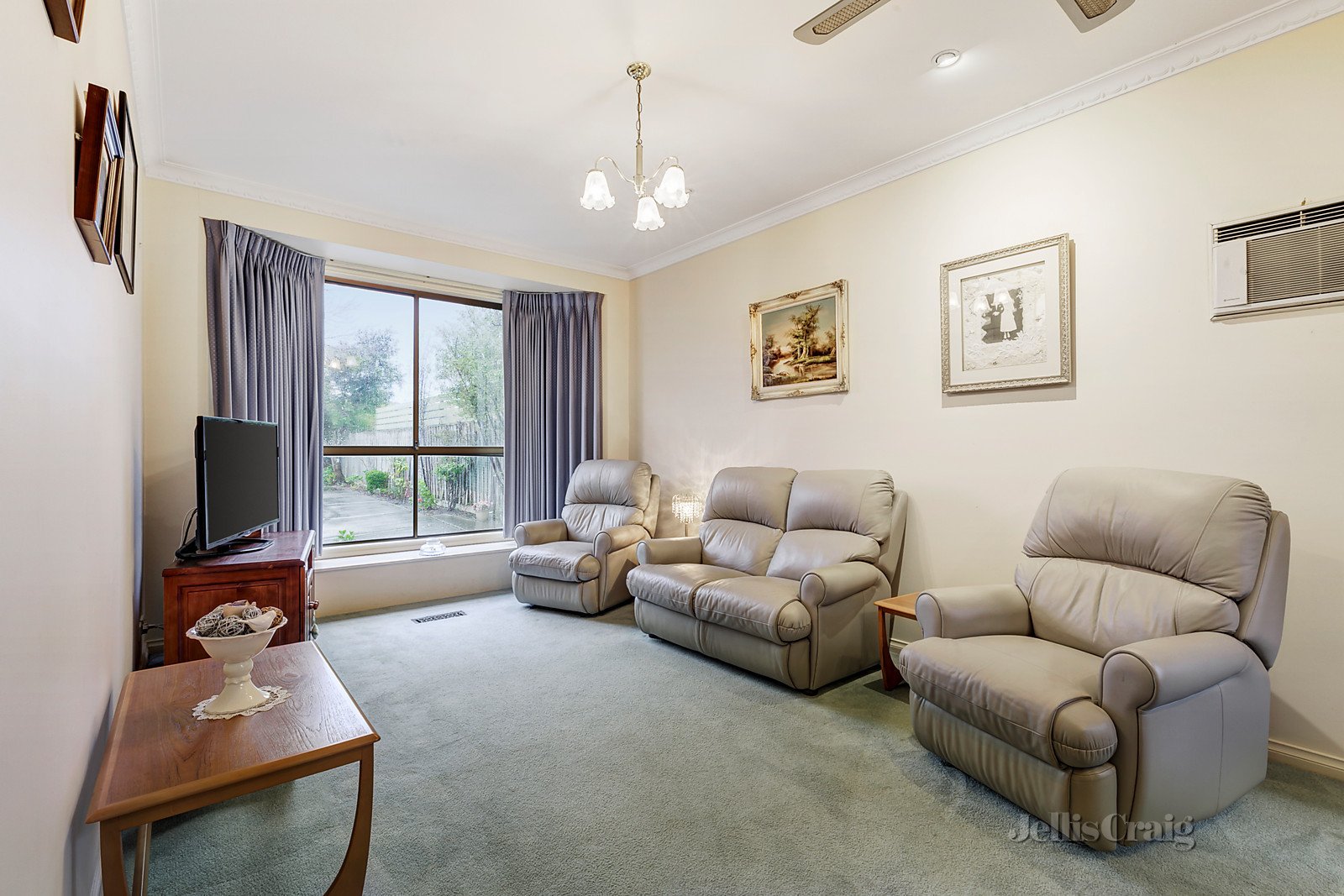 2/29 Mclochlan Street, Mount Waverley image 3