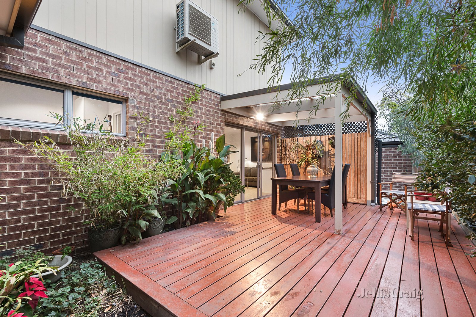 2/29 Munro Street, Macleod image 8