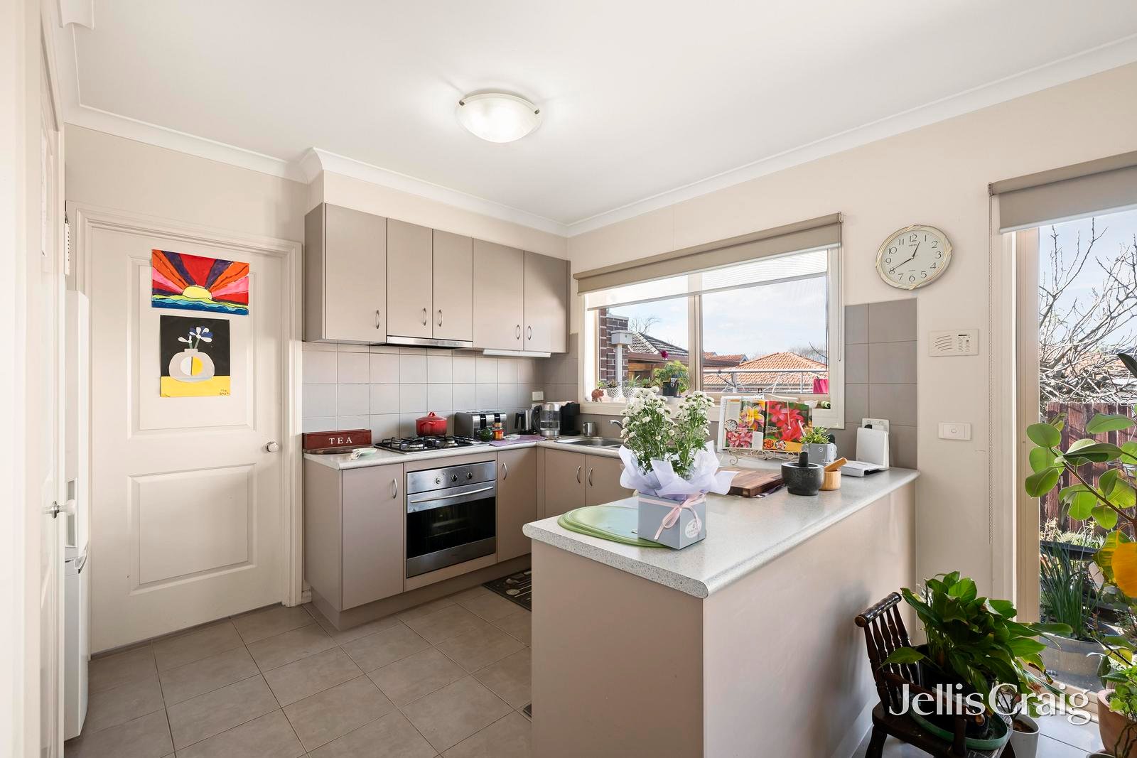 2/29 Slevin Street, Lilydale image 4